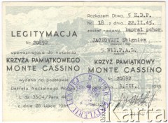 1.03.1945, brak miejsca.
Legitymacja ppor Zbigniewa Jackowskiego (5 Wileński Pułk Artylerii Lekkiej) upoważniająca do noszenia Krzyża Pamiątkowego Monte Cassino wydana na podstawie dekretu Naczelnego Wodza z dnia 26 lipca 1944. 
Fot. NN, zbiory Ośrodka KARTA, Pogotowie Archiwalne [PAF_042], przekazał Zbigniew Jackowski