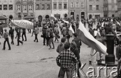 3.05.1982, Warszawa, Polska.
Manifestacja niezależna na Starym Mieście. Starcie manifestantów z milicją.
Fot. NN, zbiory Ośrodka KARTA, przekazali Elżbieta i Jakub Święciccy