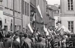 3.05.1982, Warszawa, Polska.
Manifestacja niezależna na Starym Mieście. 
Fot. NN, zbiory Ośrodka KARTA, przekazali Elżbieta i Jakub Święciccy