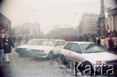 12.1995, Warszawa, Polska.
Manifestacja przeciwko prezydenturze Aleksandra Kwaśniewskiego.
Fot. Artur Polit, zbiory Fundacji Ośrodka KARTA