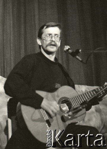 18-20.11.1988, Warszawa, Polska.
Ogólnopolski Przegląd Piosenki Autorskiej OPPA, klub studencki Uniwersytetu Warszawskiego Hybrydy.
Fot. Artur Polit, zbiory Fundacji Ośrodka KARTA
