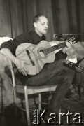 18-20.11.1988, Warszawa, Polska.
Ogólnopolski Przegląd Piosenki Autorskiej OPPA, klub studencki Uniwersytetu Warszawskiego Hybrydy.
Fot. Artur Polit, zbiory Fundacji Ośrodka KARTA