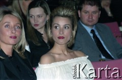 03.03.2003, Warszawa, Polska.
Gala Nagród Akademii Telewizyjnej Wiktory 2002 w Teatrze Wielkim, n/z Joanna Brodzik.
Fot. Artur Polit, zbiory Fundacji Ośrodka KARTA
