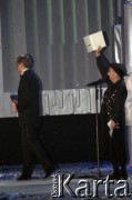 03.03.2003, Warszawa, Polska.
Gala Nagród Akademii Telewizyjnej Wiktory 2002 w Teatrze Wielkim, n/z Maciej Stuhr, Barbara Kwiatkowska.
Fot. Artur Polit, zbiory Fundacji Ośrodka KARTA