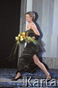 03.03.2003, Warszawa, Polska.
Gala Nagród Akademii Telewizyjnej Wiktory 2002 w Teatrze Wielkim, n/z Justyna Pochanke.
Fot. Artur Polit, zbiory Fundacji Ośrodka KARTA