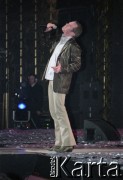 03.03.2003, Warszawa, Polska.
Gala Nagród Akademii Telewizyjnej Wiktory 2002 w Teatrze Wielkim, n/z Pierre Garand Garou.
Fot. Artur Polit, zbiory Fundacji Ośrodka KARTA