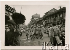 31.03.1947, Kolhapur, Indie.
Uroczystości adaptacyjne nowego maharadży Księstwa Kolhapur.
Fot. NN, udostępnili Teresa i Michał Babiczowie, zbiory Ośrodka KARTA