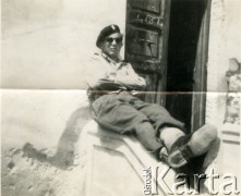 1945-1946, Włochy.
Jan Pawłowski z 8 Pułku Artylerii Przeciwlotniczej.
Fot. NN, udostępnili Barbara i Jan Pawłowscy, zbiory Ośrodka KARTA
