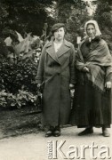 Przed 1939, Kraków, Polska.
Anna Lupa z teściową.
Fot. NN, udostępnili Barbara i Jan Pawłowscy, zbiory Ośrodka KARTA