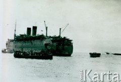 Czerwiec 1940, Saint Jean de Luz w Hiszpanii / Liverpool w Wielkiej Brytanii. 
Ewakuacja polskich żołnierzy statkiem Arandora Star. 
Fot. NN, udostępnił Mieczysław Stachiewicz, zbiory Ośrodka KARTA