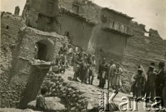 1946, Iran.
Wycieczka uczennic polskiego gimnazjum po maturze.
Fot. NN, udostępniła Irena Godyń, zbiory Ośrodka KARTA