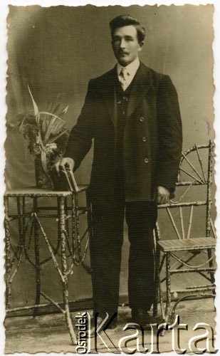 Przed 1939, Polska
Ojciec Ireny Godyń (z domu Juchniewicz).
Fot. NN, udostępniła Irena Godyń, zbiory Ośrodka KARTA