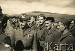 1940, Crawford, Szkocja, Wielka Brytania.
Wizyta Naczelnego Wodza gen. Władysława Sikorskiego w obozie Polskich Sił Zbrojnych.
Fot. NN, udostępnili Stanisława i Józef Kaleta, zbiory Ośrodka KARTA