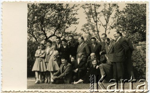 19-21.05.1956, Nottingham, Anglia, Wielka Brytania.
Kurs dla kierowników kręgów starszoharcerskich, na dole z prawej Czesława Grzybowska (z domu Rachel).
Fot. Czesław Grzybowski, udostępnili Czesława i Ryszard Grzybowscy, zbiory Ośrodka KARTA