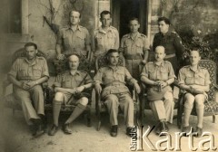 Maj 1945, Saint Didier, Francja.
Personel IX Polskiego Szpitala Wojennego. Siedzą od lewej doktor Kotowicz, doktor Kolman, dyrektor szpitala Stanisław Ostrowski (ostatni prezydent Lwowa, później prezydent RP na uchodźstwie), doktor Zygmunt Grębecki, doktor Niziman. Od lewej stoją: aptekarz Wiktor Frenkiel, rotmistrz, kwatermistrz. 
Fot. NN, udostępniła Irena Sawka, zbiory Ośrodka KARTA