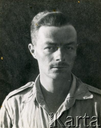 1940-1945, brak miejsca.
Tadeusz Marian Dołęga Kowalewski jako żołnierz Polskich Sił Zbrojnych na Zachodzie.
Fot. NN, udostępniła Barbara Kowalewska, zbiory Ośrodka KARTA