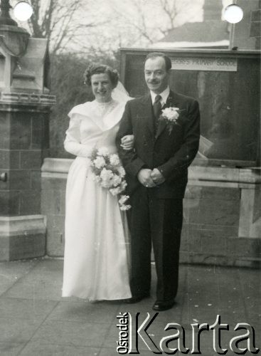 19.02.1955, Londyn, Anglia, Wielka Brytania.
Barbara z domu Stankiewicz Kowalewska z mężem.
Fot. NN, udostępniła Barbara Kowalewska, zbiory Ośrodka KARTA