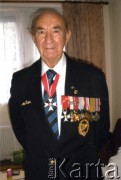 2014, Londyn, Wielka Brytania.
Major Adam Ostrowski, pilot Polskich Sił Powietrznych w Wielkiej Brytanii w czasie II wojny światowej, we wnętrzu swojego domu.
Fot. NN, zbiory Ośrodka KARTA, udostępnił Adam Ostrowski