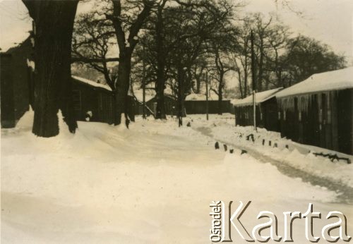 Po 1947, prawdopodobnie Cawthorne, Anglia, Wielka Brytania.
Polski obóz.
Fot. NN, zbiory Ośrodka KARTA, udostępniła Heide Pirwitz-Bujnowska.
