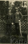 1936-1937, prawdopodobnie Bydgoszcz, woj. pomorskie, Polska. 
Oficerowie Wojska Polskiego.
Fot. NN, kolekcja Jana Gozdawy-Gołębiowskiego, zbiory Ośrodka KARTA