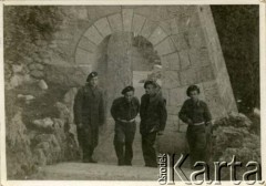 1945-1946, Ascoli Piceno, Zjednoczone Królestwo Włoch.
Żołnierze 4 Pułku Pancernego 