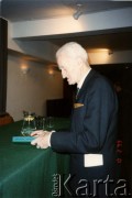 10.02.1999, Londyn, Anglia, Wielka Brytania.
Dr Józef Garliński (1913-2005), historyk i pisarz, wieloletni wykładowca Polskiego Uniwersytetu na Obczyźnie.
Fot. NN, kolekcja Polskiego Uniwersytetu na Obczyźnie w Londynie, zbiory Ośrodka KARTA