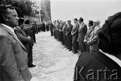 1984, Ostrzeszów, woj. kaliskie, Polska. 
Uroczyste otwarcie nowej szkoły.
Fot. Stanisław Kulawiak, zbiory Ośrodka KARTA.