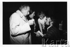 25–28.08.1988, Kraków, Polska.
Uczestnicy Międzynarodowej Konferencji Praw Człowieka, odbywającej się w kościele św. Maksymiliana Marii Kolbego w Mistrzejowicach.
Fot. Stanisław Kulawiak, zbiory Ośrodka KARTA