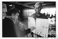 25–28.08.1988, Kraków, Polska.
Międzynarodowa Konferencja Praw Człowieka, odbywająca się w kościele św. Maksymiliana Marii Kolbego w Mistrzejowicach.
Fot. Stanisław Kulawiak, zbiory Ośrodka KARTA