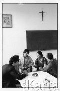 25–28.08.1988, Kraków, Polska.
Uczestnicy międzynarodowej Konferencji Praw Człowieka, odbywającej się w kościele św. Maksymiliana Marii Kolbego w Mistrzejowicach. 
Fot. Stanisław Kulawiak, zbiory Ośrodka KARTA