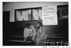 25–28.08.1988, Kraków, Polska.
Uczestnicy Międzynarodowej Konferencji Praw Człowieka, odbywającej się w kościele św. Maksymiliana Marii Kolbego w Mistrzejowicach.
Fot. Stanisław Kulawiak, zbiory Ośrodka KARTA