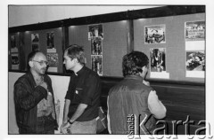 25–28.08.1988, Kraków, Polska.
Uczestnicy Międzynarodowej Konferencji Praw Człowieka, odbywającej się w kościele św. Maksymiliana Marii Kolbego w Mistrzejowicach.
Fot. Stanisław Kulawiak, zbiory Ośrodka KARTA