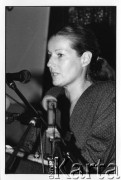 25–28.08.1988, Kraków, Polska.
Uczestniczka Międzynarodowej Konferencji Praw Człowieka, odbywającej się w kościele św. Maksymiliana Marii Kolbego w Mistrzejowicach.
Fot. Stanisław Kulawiak, zbiory Ośrodka KARTA