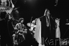 29.11.1998, Kalisz, Polska.
25. Międzynarodowy Festiwal Pianistów Jazzowych. Występ Timna Brauer i Elias Meiri. 
Fot. Stanisław Kulawiak, zbiory Ośrodka KARTA