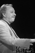 26.11.1999, Kalisz, Polska.
26. Międzynarodowy Festiwal Pianistów Jazzowych. Na zdjęciu pianista Jarosław Małys.
Fot. Stanisław Kulawiak, zbiory Ośrodka KARTA