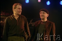 26.11.1999, Kalisz, Polska.
26. Międzynarodowy Festiwal Pianistów Jazzowych. Na zdjęciu pianista Bobo Stenson, trębacz i kompozytor Tomasz Stańko.
Fot. Stanisław Kulawiak, zbiory Ośrodka KARTA