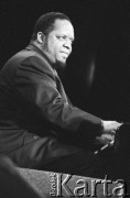 24.11.2000, Kalisz, Polska.
27. Międzynarodowy Festiwal Pianistów Jazzowych. Występ Julian Joseph Acoustic Trio. Na zdjęciu pianista Julian Joseph.
Fot. Stanisław Kulawiak, zbiory Ośrodka KARTA