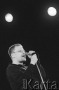 25.11.2000, Kalisz, Polska.
27. Międzynarodowy Festiwal Pianistów Jazzowych. Występ Michał Tokaj Trio i Grzegorza Karnasa (na zdjęciu).
Fot. Stanisław Kulawiak, zbiory Ośrodka KARTA