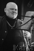 30.11.2001, Kalisz, Polska.
28. Międzynarodowy Festiwal Pianistów Jazzowych. Na zdjęciu trębacz Andrzej Przybielski.
Fot. Stanisław Kulawiak, zbiory Ośrodka KARTA