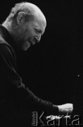 02.12.2001, Kalisz, Polska.
28. Międzynarodowy Festiwal Pianistów Jazzowych. Na zdjęciu pianista Art Lande.
Fot. Stanisław Kulawiak, zbiory Ośrodka KARTA