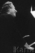 29.11.2003, Kalisz, Polska.
30. Międzynarodowy Festiwal Pianistów Jazzowych. Występ Fritz Pauer Trio, na zdjęciu pianista Fritz Pauer.
Fot. Stanisław Kulawiak, zbiory Ośrodka KARTA