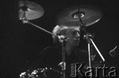 27.11.2004, Kalisz, Polska.
31. Międzynarodowy Festiwal Pianistów Jazzowych. Występują Vitold Rek i Vladislav Sendetzki. Na zdjęciu Martin France.
Fot. Stanisław Kulawiak, zbiory Ośrodka KARTA