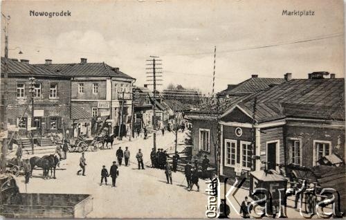 1916, Nowogródek, okupacja niemiecka.
Rynek. Karta pocztowa.
Fot. J. Winnik, zbiory Archiwum Historii Mówionej Ośrodka KARTA i Domu Spotkań z Historią, udostępniła Oktawia Pietuchowska w ramach projektu 