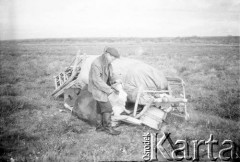 1955-1957, okolice Workuty, Komi ASRR, ZSRR.
Polscy zesłańcy podczas polowania.
Fot. NN, udostępnił Eugeniusz Cydzik w ramach projektu 