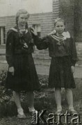 1939, Rabka, Polska.
Jadwiga (z lewej) i Aleksandra Zappe na kolonii.
Fot. NN, zbiory Archiwum Historii Mówionej Ośrodka KARTA i Domu Spotkań z Historią, udostępniły Irena i Jadwiga Zappe w ramach projektu 