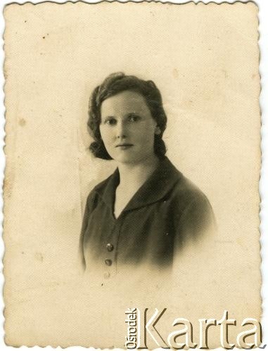 Przed 1939, Polska.
Józefa Gadomska, matka Ireny Gadomskiej (potem Jankowskiej).
Fot. NN, zbiory Archiwum Historii Mówionej Ośrodka KARTA i Domu Spotkań z Historią, udostępniła Irena Jankowska w ramach projektu 