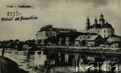 1923, Pińsk, woj. poleskie, Polska.
Nadbrzeże. Kościół oo. Jezuitów. Kolekcja Zenona Smołko.
Fot. NN, zbiory Archiwum Historii Mówionej Ośrodka KARTA i Domu Spotkań z Historią, udostępniła Albina Smołko w ramach projektu 