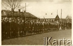 Lata 30., brak miejsca.
Obóz harcerski.
Fot. NN, zbiory Archiwum Historii Mówionej Ośrodka KARTA i Domu Spotkań z Historią, udostępniła Waleria Korolowa w ramach projektu 