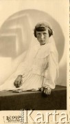 9.08.1935, Rzeżyca, Łotwa.
Witolda Ławrywowa (koleżanka Walerii Korolowej) w stroju pierwszokomunijnym.
Fot. NN, zbiory Archiwum Historii Mówionej Ośrodka KARTA i Domu Spotkań z Historią, udostępniła Waleria Korolowa w ramach projektu 