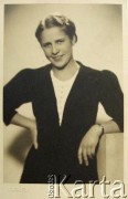 7.01.1937 r., Ryga, Łotwa.
Portret Sabiny Duki.
Fot. NN, zbiory Archiwum Historii Mówionej Ośrodka KARTA i Domu Spotkań z Historią, udostępniła Sabina Duka w ramach projektu 